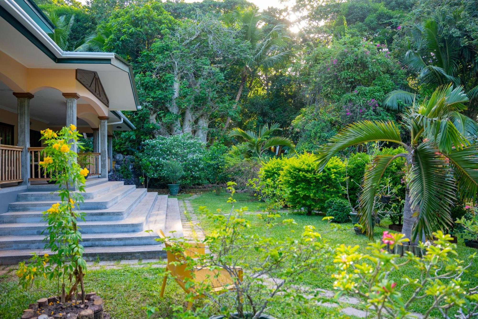 Pension Michel Villa Roche Bois La Digue Exterior foto