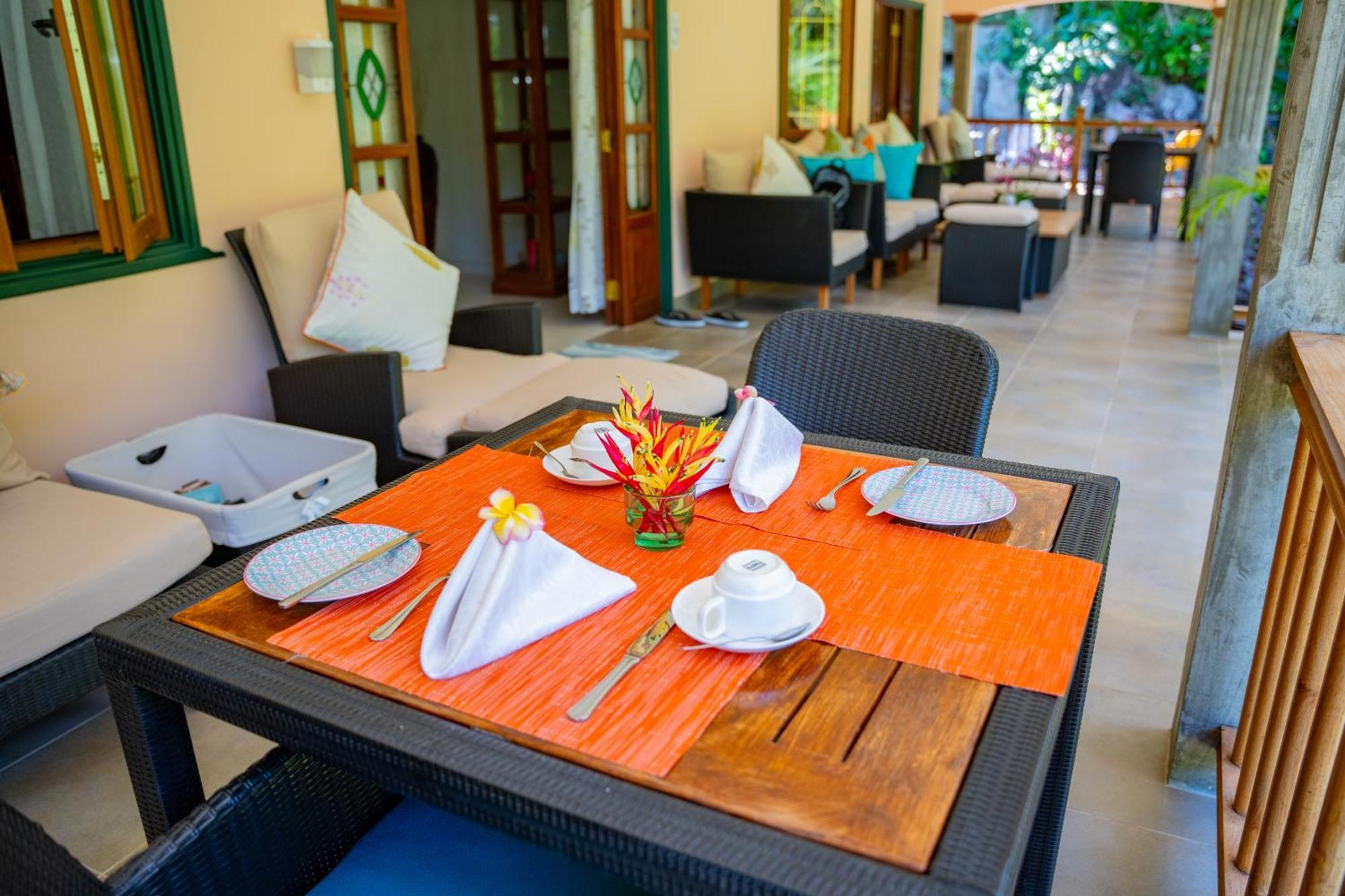 Pension Michel Villa Roche Bois La Digue Exterior foto